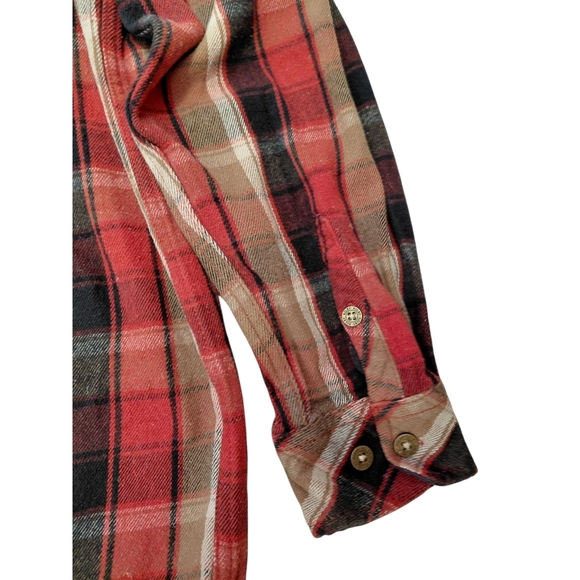 Red and Black Flannel Plaid Casual Button Down Shirt with Hood - Picture 7 of 11